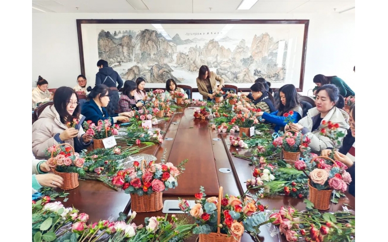 女神節(jié)丨女神插花，浪漫開啟，共赴一場(chǎng)花與手作之約